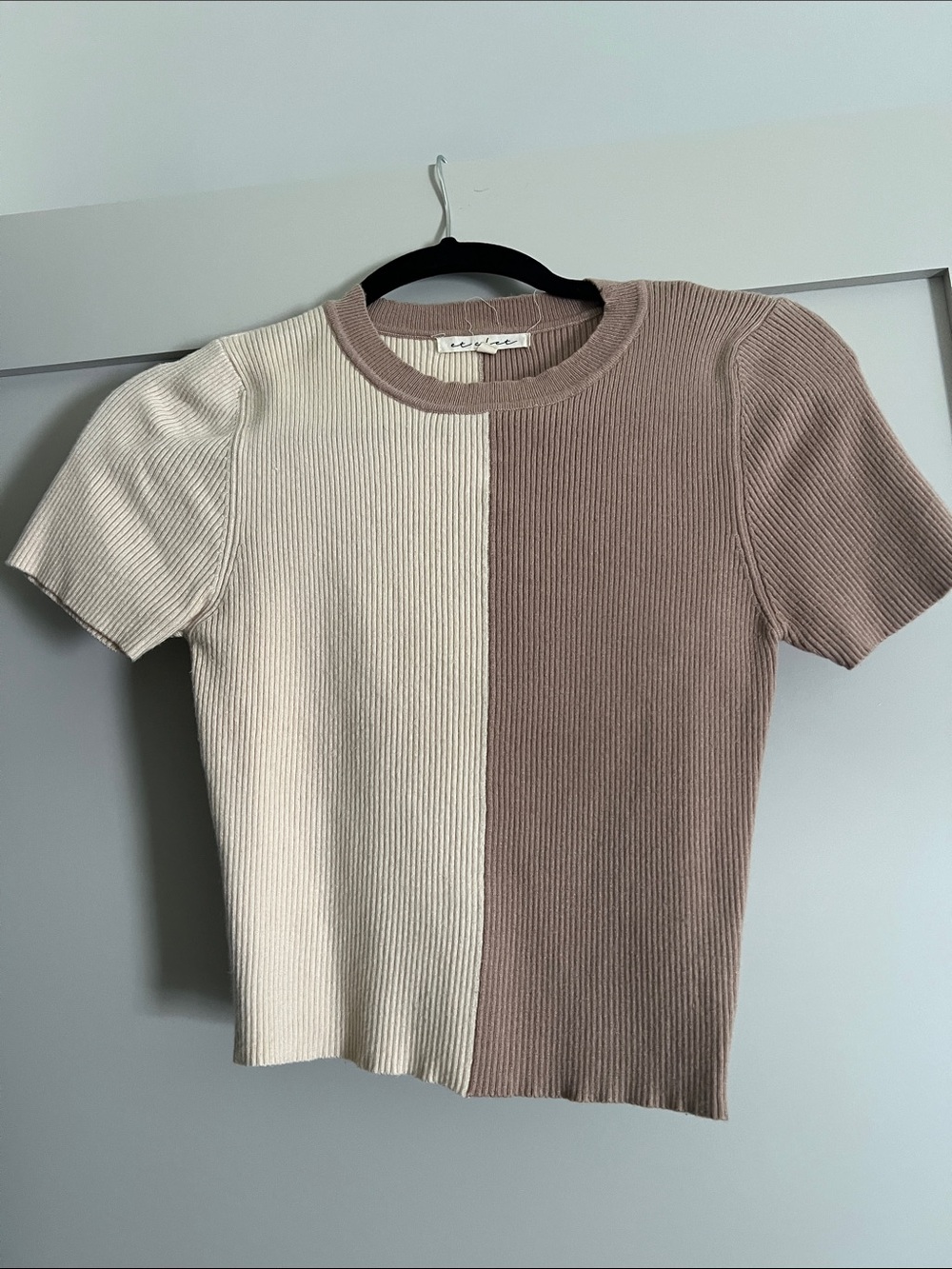 Split-Panel Ribbed Knit Top - Beige & Taupe